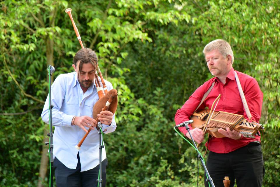 Stefan Timmermans & Bart De Cock verleden jaar op "folk in 't gruun